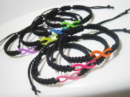 Infinity náramky "neonové" - macramé (unisex) — foto 2