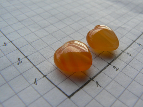 Karneol srdíčko vrtané 12mm sada 2ks — foto 3