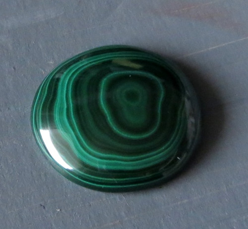Malachit kabošon - 3cm, č.5 — foto 2