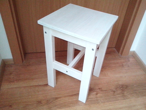 Designový stolek VINTAGE styl - bílá — foto 2