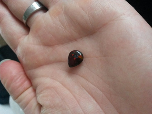 Ethiopský černý opál 1.560 cts — foto 2