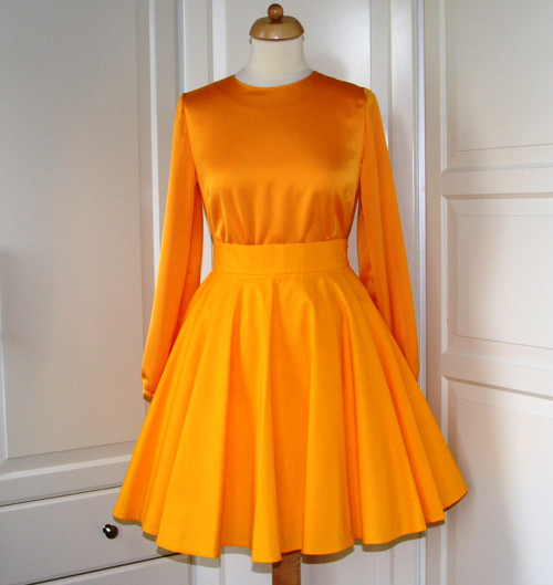 ROYAL FALL gold... halenka — foto 3
