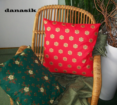 VÁNOČNÍ POLŠTÁŘEK — foto 3