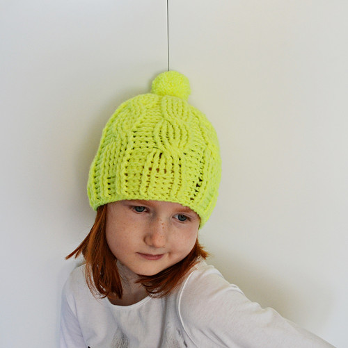 Neonový kulich s copánky — foto 3