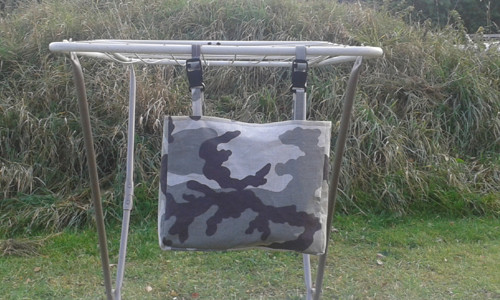 Taštička na kolíky - maskáčová — foto 2