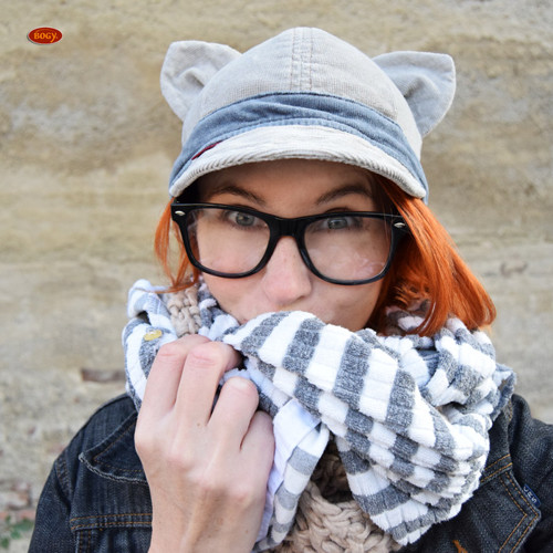 Světlá manšestrová bekovka - slečna ušatá 1 — foto 3