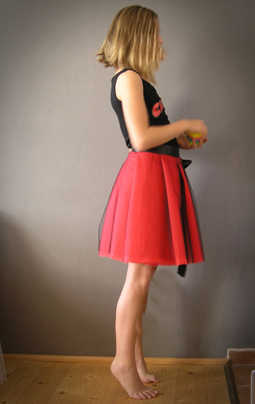 Zavinovací Red and Black ...skladem — foto 3