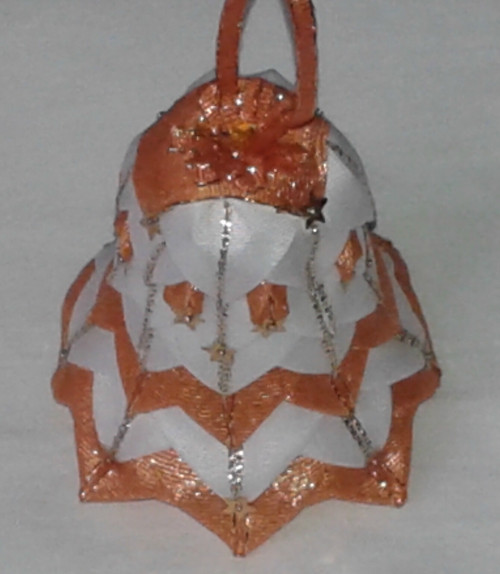 Zlatě oranžový zvonek (nešitý Patchwork) — foto 2