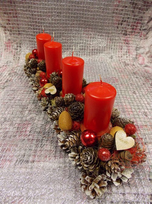 Červená adventní lišta — foto 5