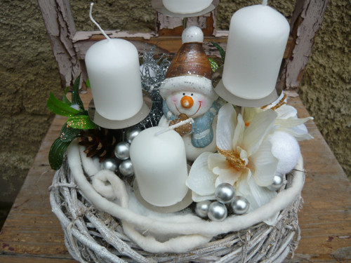 Adventní svícen se sněhulákem — foto 3