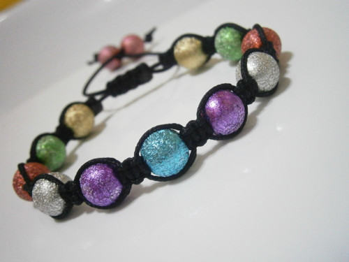 Třpitivý barevný náramek (shamballa) — foto 2