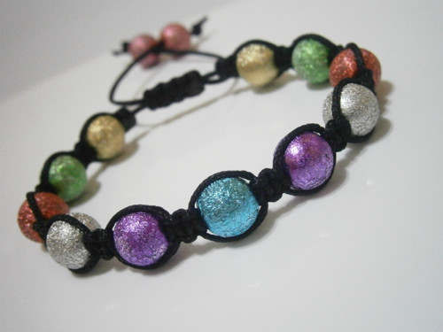 Třpitivý barevný náramek (shamballa) — foto 3