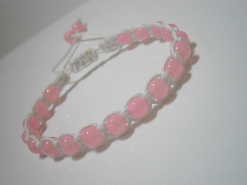 Bílo-růžový náramek (shamballa/macramé) — foto 5
