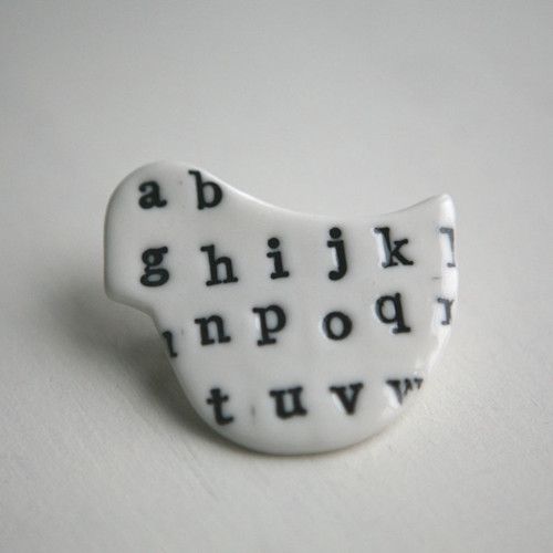 Messinger Black (porcelánová brož) — foto 3