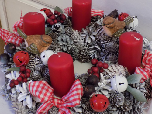 Adventní věneček s ptáčky — foto 5