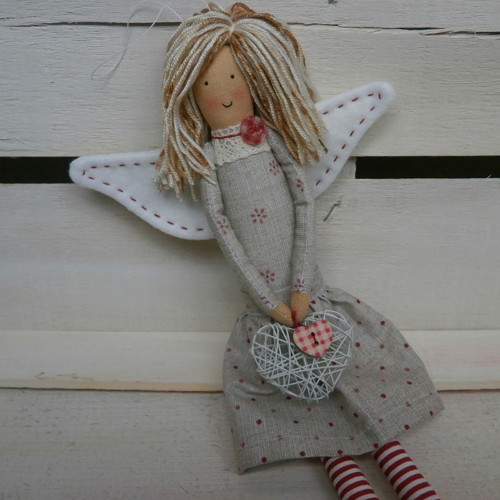 Slečna andělská — foto 2