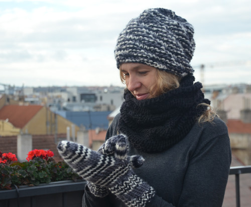Hřejivá souprava černobílá — foto 3