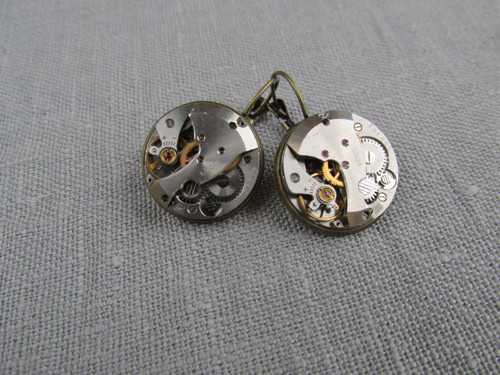 STROJEČKY..........steampunkové naušnice — foto 2