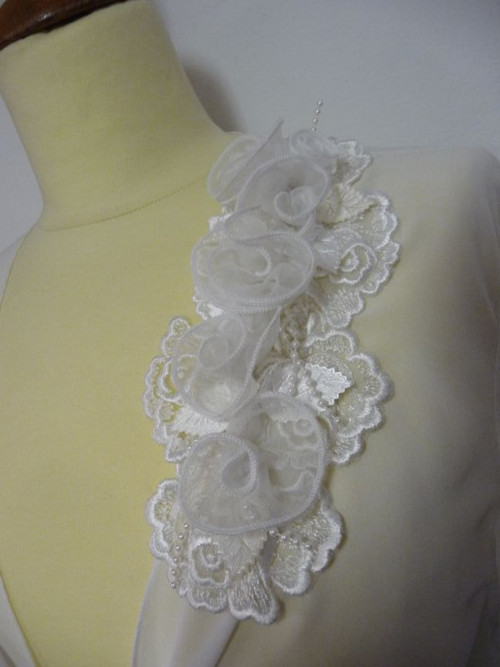 Svatební bolerko Rose — foto 3