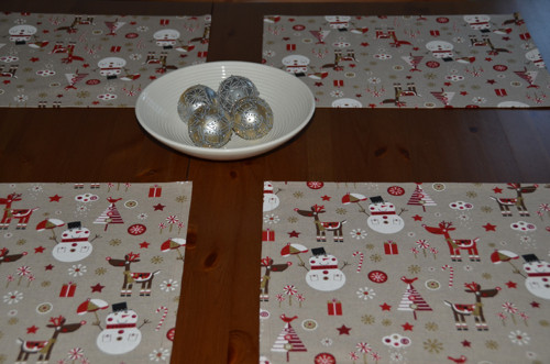 Prostírání - Sněhulák a sob (44x32 cm) — foto 3