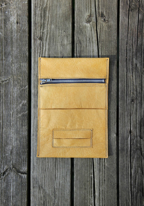 Pouzdro "SAHARA" - upcycling — foto 2