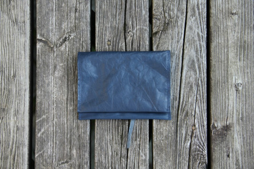 Pouzdro "BOUŘE" - upcycling — foto 3