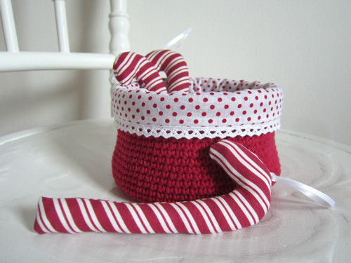 Háčkovaný košíček - VÁNOCE — foto 4