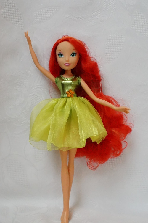 Šaty pro vílu Winx — foto 3