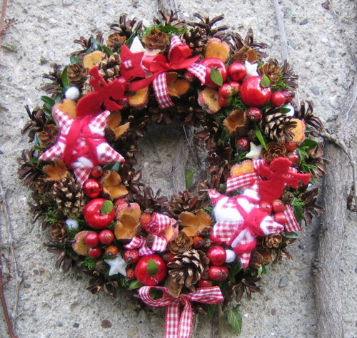 Adventní věneček na dveře — foto 3