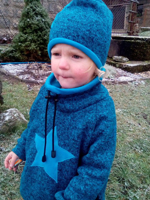 Svetřík nebo mikča.........v této barvě poslední.. — foto 2