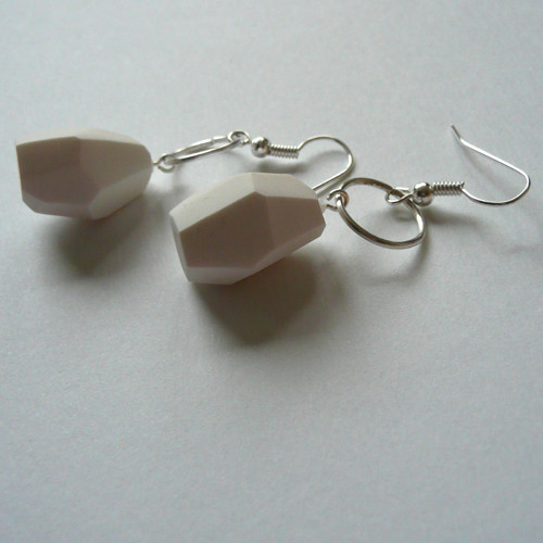 Two little origami pears — foto 3