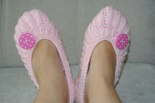 Růžové ťapky s knoflíkem — foto 4