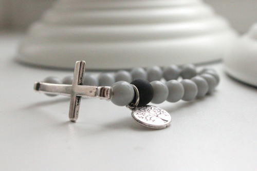 Pray - náramek na pružence — foto 2