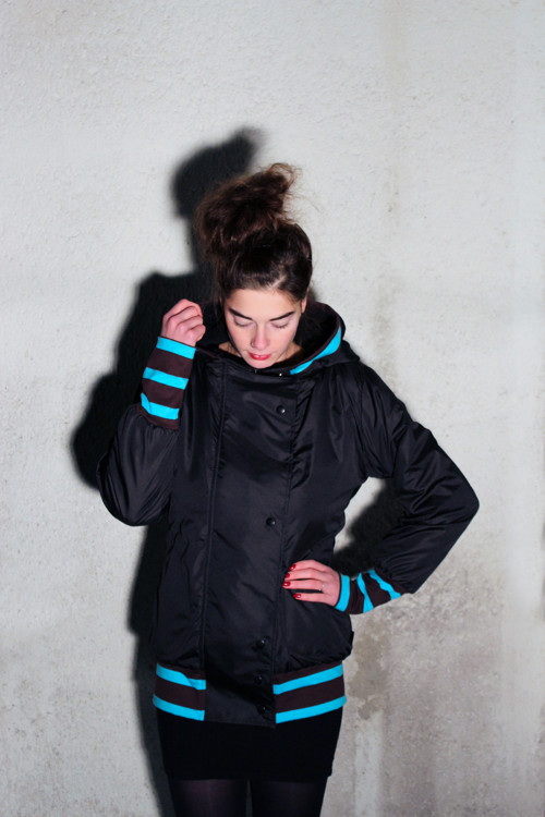 Bunda DUNKEL braun/ blau — foto 4