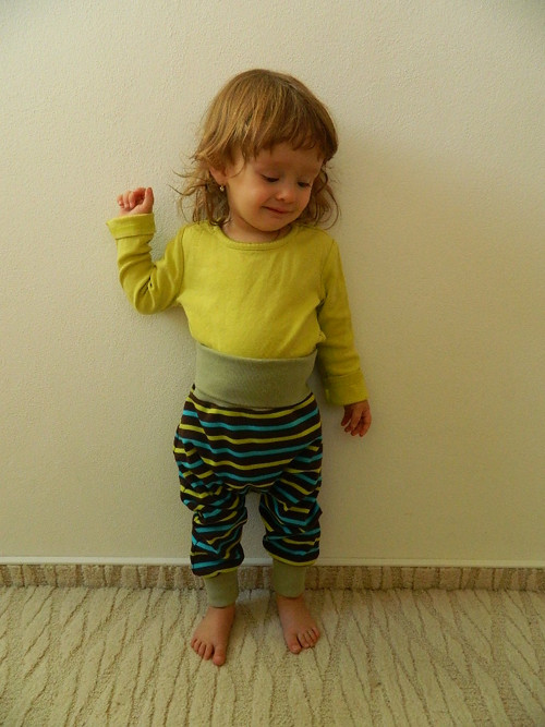 Rostoucí turecké kalhoty — foto 2