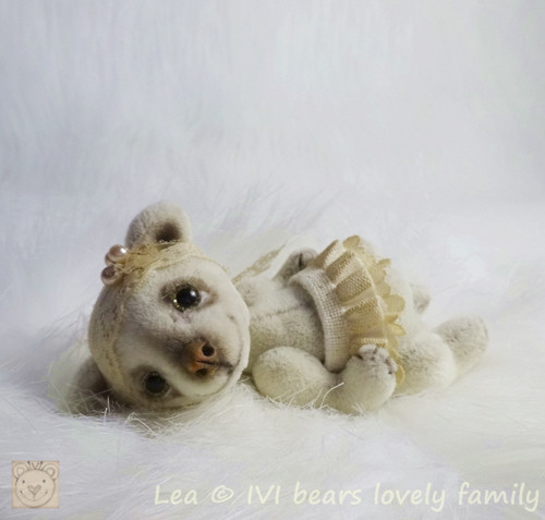 Minimedvědička Lea (8,5 cm) — foto 4