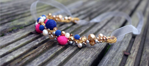 Čelenka / náhrdelník Twig / Gold & Pink — foto 2