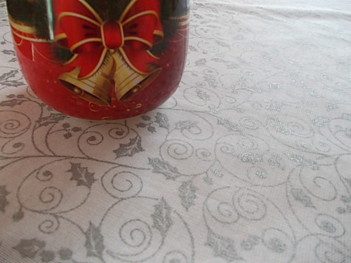 Ubrus - stříbrná cesmína — foto 2