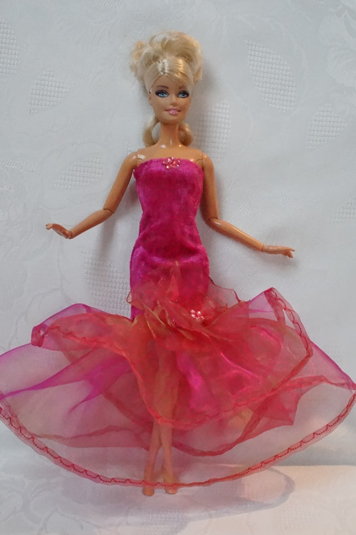 Šaty pro modelku — foto 2
