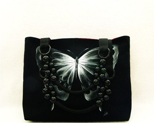 Elegantní S Motýlem — foto 2