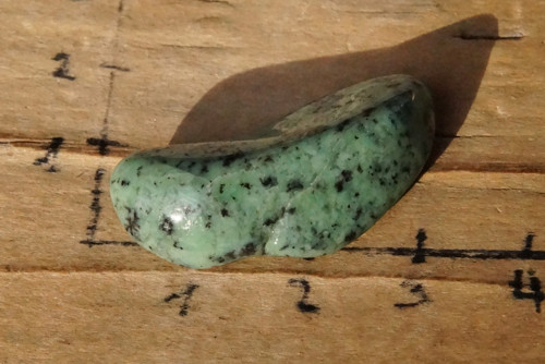 Grossularit- zelený granát D1183 — foto 3
