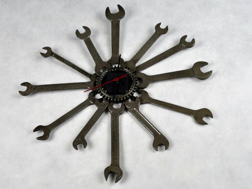 Designové hodiny "Wrench clock" — foto 4