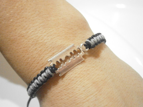 Náramek "Žiletka" - Unisex (macramé) — foto 5