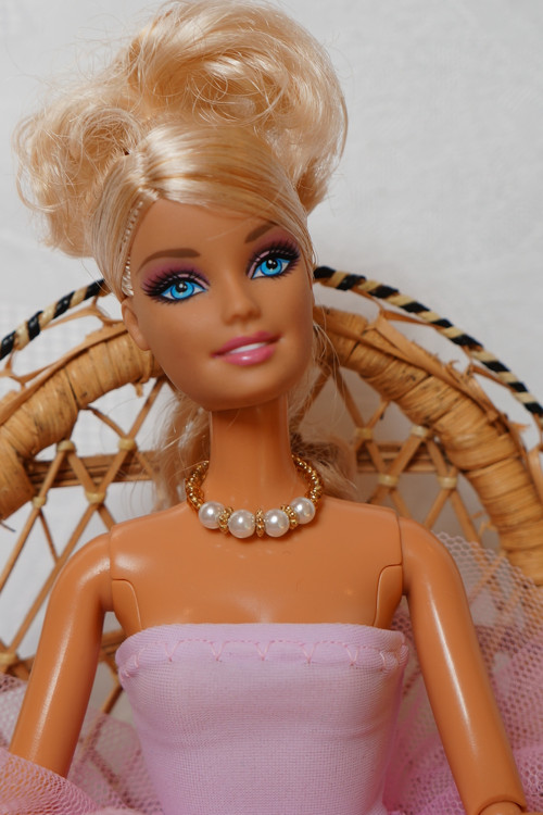 Šperk pro barbie - perličky ve zlatě — foto 2
