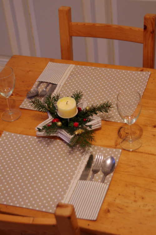 Prostírání s kapsou — foto 2