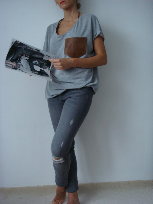 Šedá záležITOsť — foto 3