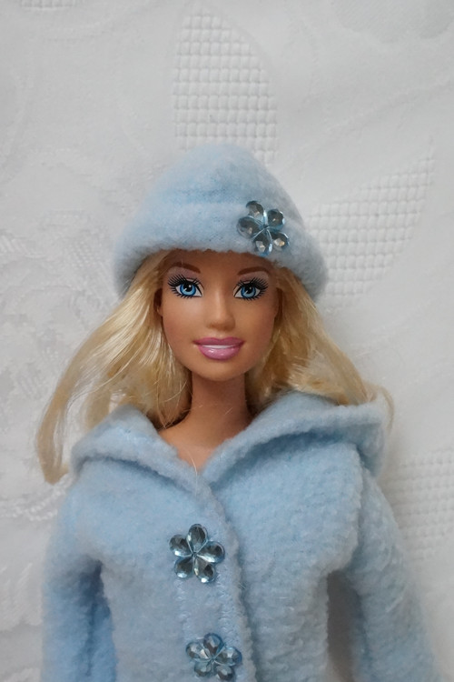 Čepice pro Barbie — foto 2