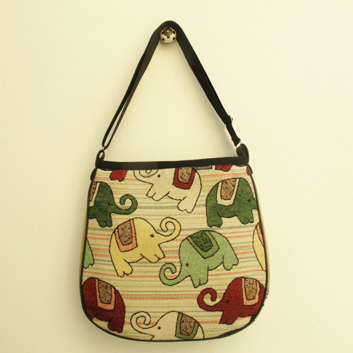 Hand made ELEPHANT bag ***sleva*** PARROT® — foto 3