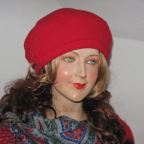 Baretka karkulková — foto 2