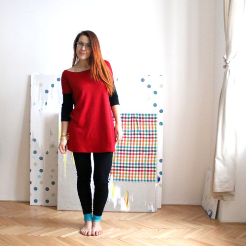 Merino šaty oversized červeno-, poslední — foto 2